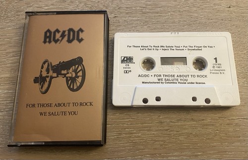 Mc kassette tape - (acdc),
