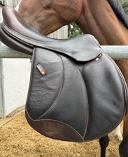 Voltaire Springsattel, Dunkelbraun