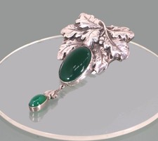 Jugendstil Silber Brosche grüner Achat EICHENLAUB 935 /1000 Silber ART NOUVEAU