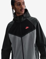 Originale Nike Tech Woven