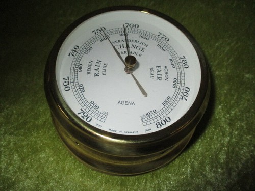 Schönes älteres precision - schönes,