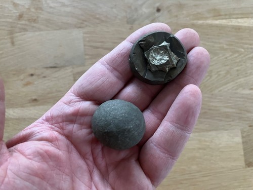 Mineralien pyritkristall - mineralien,