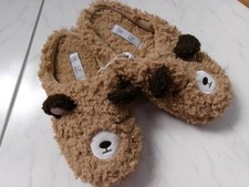 Kuschelige warme Hausschuhe