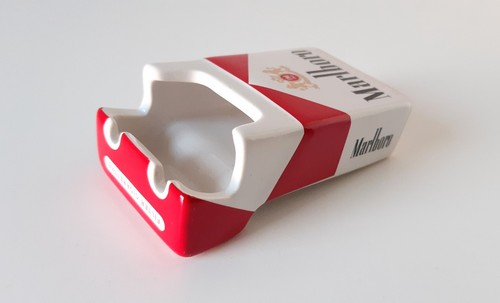 Marlboro aschenbecher aus - –,