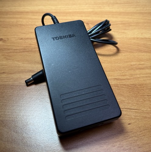 Original toshiba adaptor - ac,
