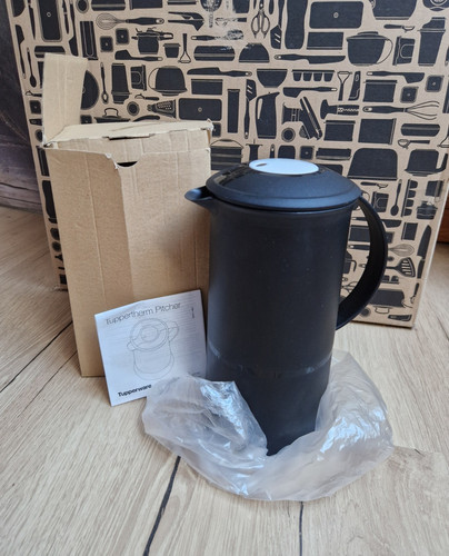 Tupperware tuppertherm pitcher - tupperware,