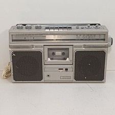 Hitachi TRK-7200W Stereo Cassette Recorder Ghettoblaster FM/SW/MW *** Semi-Works
