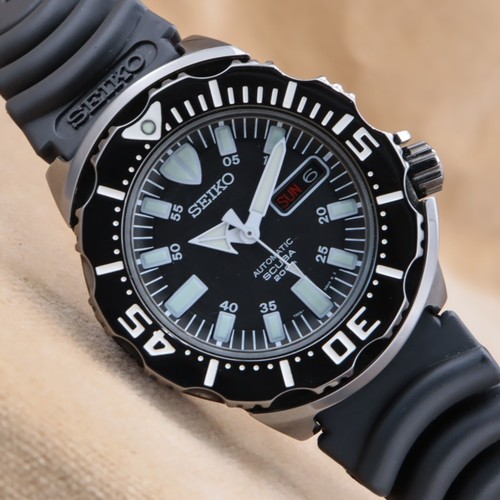 Seiko night monster - night, szen002