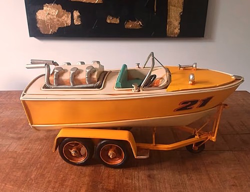 Großes rennboot mit - großes,