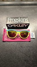 Oakley  Frogskins Hybrid