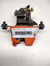 1U6827501C LOCK REAR LID /