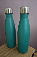 2 St. Trinkflasche / Thermosflasche / Isolierflasche 0,5L Edelstahl  Farbe grün