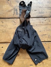 Assos Equipe RS - S11 - Bib - 1/3 - L