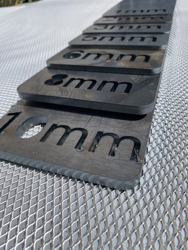 Baustahlplatten geschnitten
