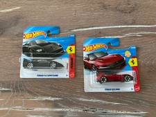 2x Hot Wheels Ferrari F40