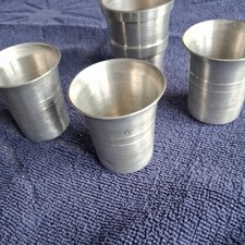 Schnapsbecher Aus Zinn 4