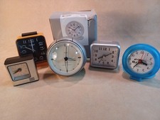 Wecker – Uhren - mit Quarzuhrwerk - Konvolut von 5 Stück