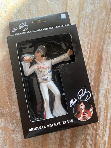 Elvis presley signature - elvis,