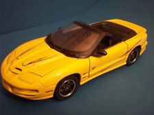 1:18 Pontiac Firebird V8