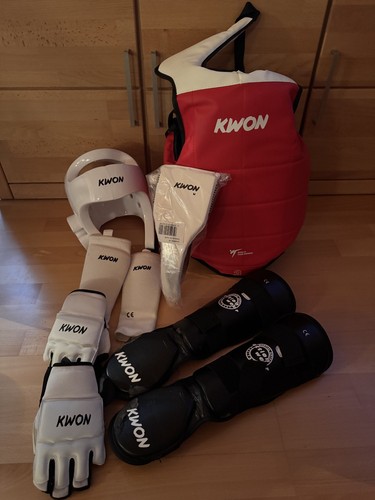 Schutzausrüstung teakwondo - schutzausrüstung,