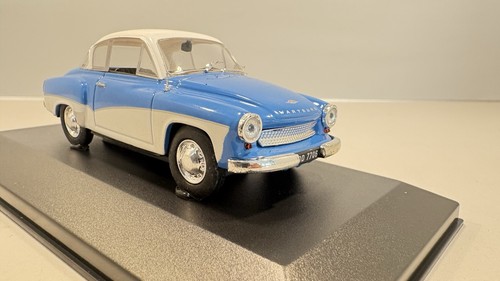 Wartburg 311 coupe metall - 1:43,