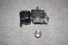 Kolben und Zylinder für