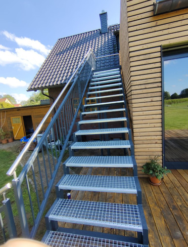 Stahltreppe nach maß - stahltreppe,