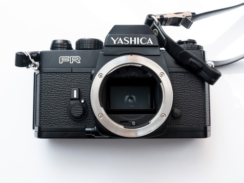 Tested working yashica - tested,