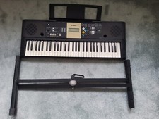 YAMAHA Keyboard PSR-E223/YPT-220 (Auto Power Off) inkl. Keyboardständer Clifton
