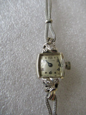 Bulova Uhr - L 3  Damenuhr  585 er  14 K  Weißgold  2  Steinchen ? Kaputt