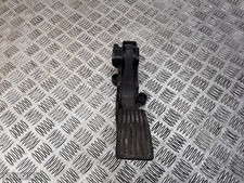 2007 MERCEDES A W169 GASPEDAL