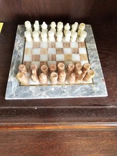 Schachbrett Marmor/Onyx, Schachfiguren Agata Bianco, 40x40cm