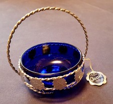 Silbernes Schälchen mit