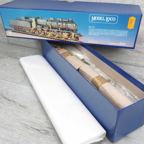 Model loco e104 - -,