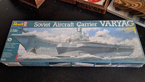 Revell 720 varyag - 1:720, russ