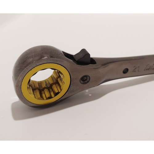 Twisted bay 19x21mm stahl - twisted,