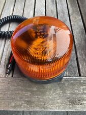 Hella Rundumkennleuchte 2RL 010 979-021 mit Magnethalterung