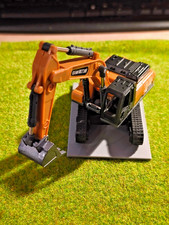 Bagger mit Schaufel und