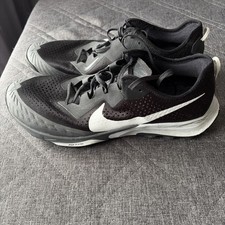 Nike Air Zoom Terra Kiger, schwarz-weiß, Grösse 49,5