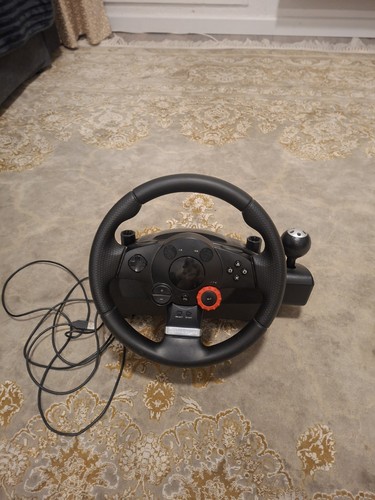 Logitech driving force - logitech,