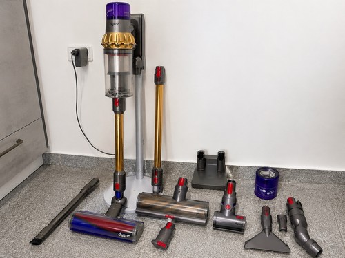 Dyson v11 absolute extra - dyson,