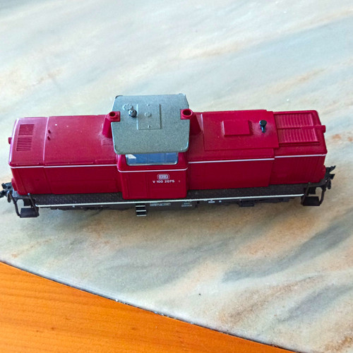 Roco diesellok v 100 - roco,