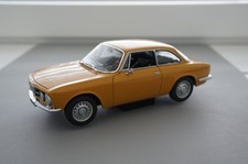 1:18 Alfa Romeo 1750 GTV