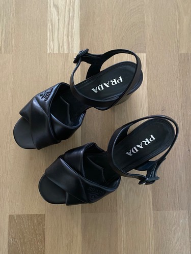 Prada plateausandalen aus - prada,