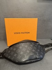 Louis Vuitton Discovery Bumbag PM Monogram Eclipse