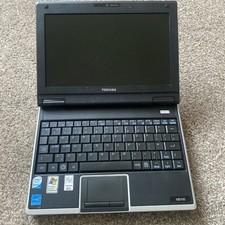 Toshiba NB100-128 Mini Laptop Intel Atom ungetestet für Teile Beschreibung lesen