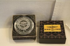 BREITLING UHRENANHÄNGER IN SCHWARZ EINER AVENGER BLACKBIRD 44