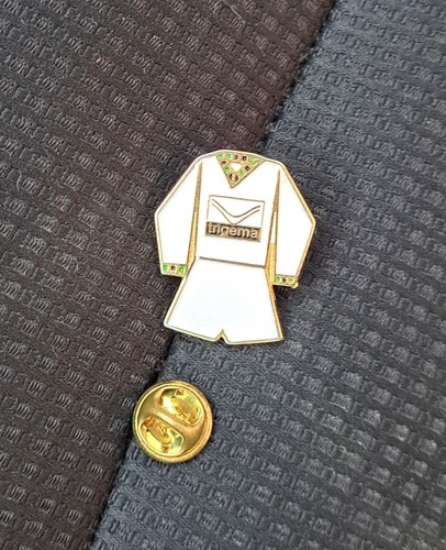 Pin seltener alter borussia - seltener,