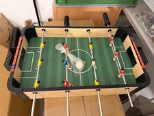 tischkicker mit ball