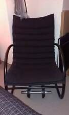 Federstahl Sessel, schwarz, mit Federkissen weiss